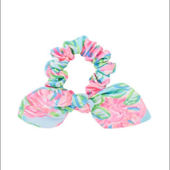 NWT Lilly Pulitzer® Set of 3 Scrunchies - Picture 3 of 3